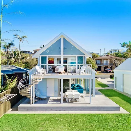 Middle Rock Beach House - Beach Front, Lake Cathie Exterior photo